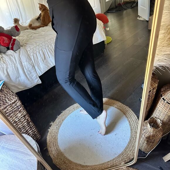 Athleta Women’s Black 2 Stellar Trouser Pants - Picture 3 of 8